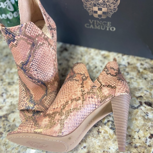 Vince Camuto Shoes - Vince Camuto Allana Snake Skin Bootie